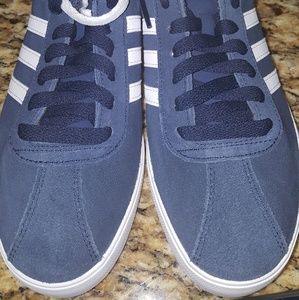 Adidas Tennis Shoes